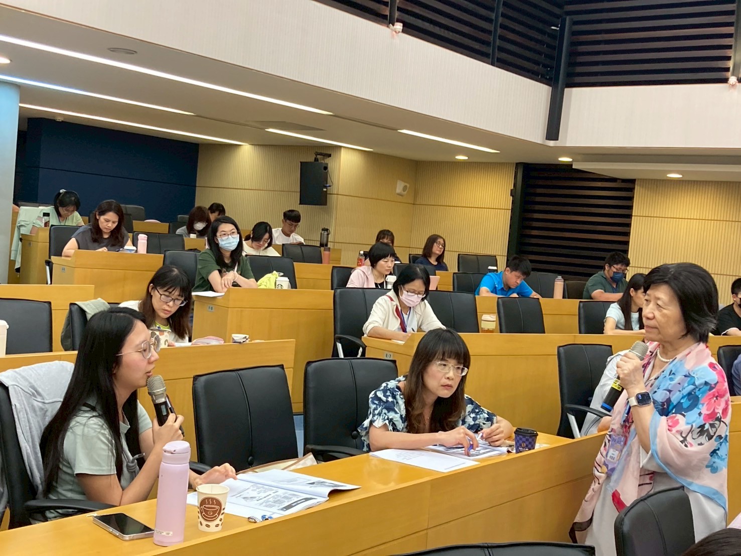 LINE_ALBUM_2025109_251015_40